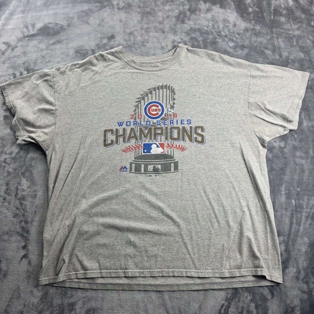 Majestic T-Shirt Men 2XL Grey Chicago Cubs 2016 World Series Champions Graphic